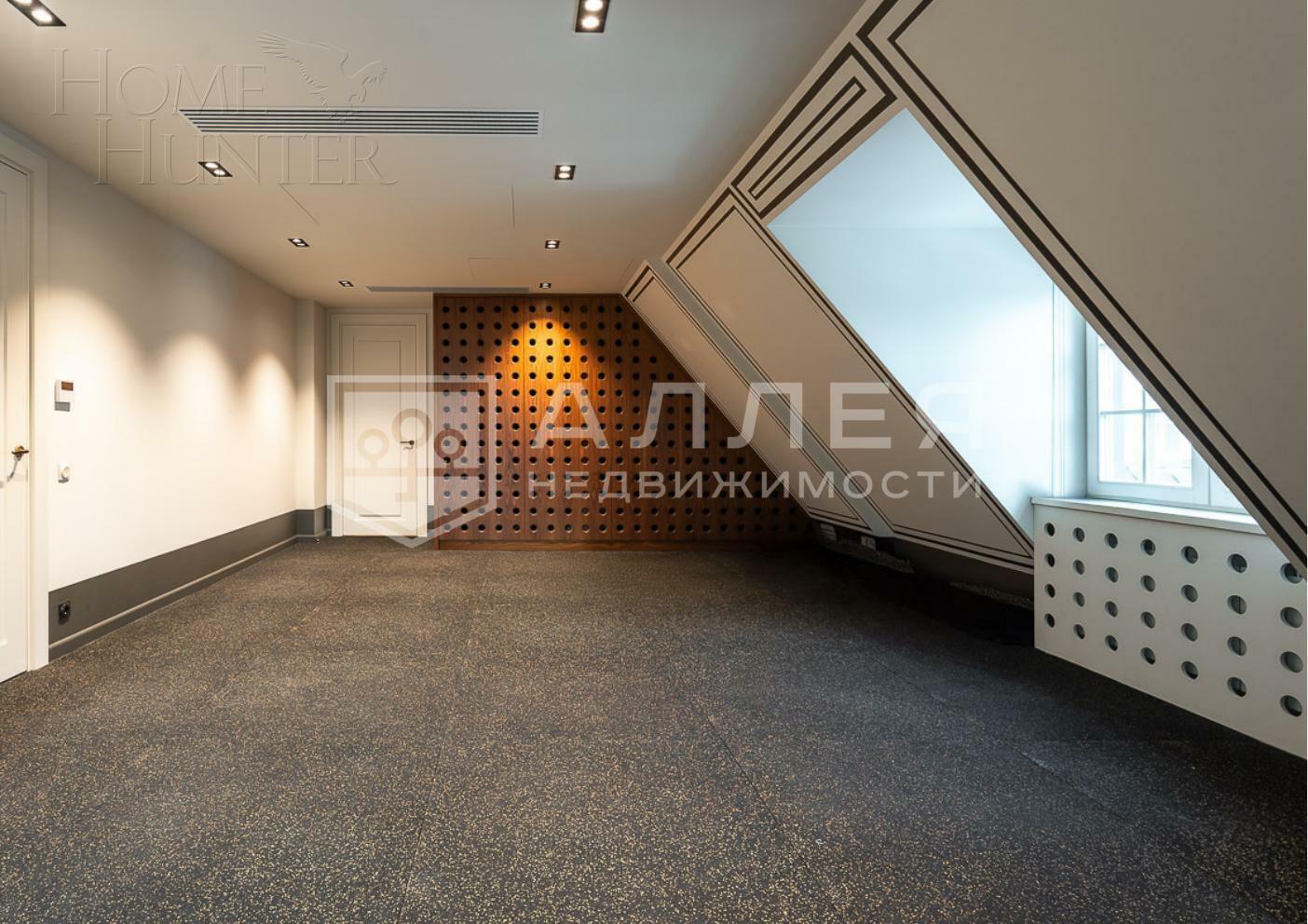 3-этажный коттедж 1 000 м² с отделкой
