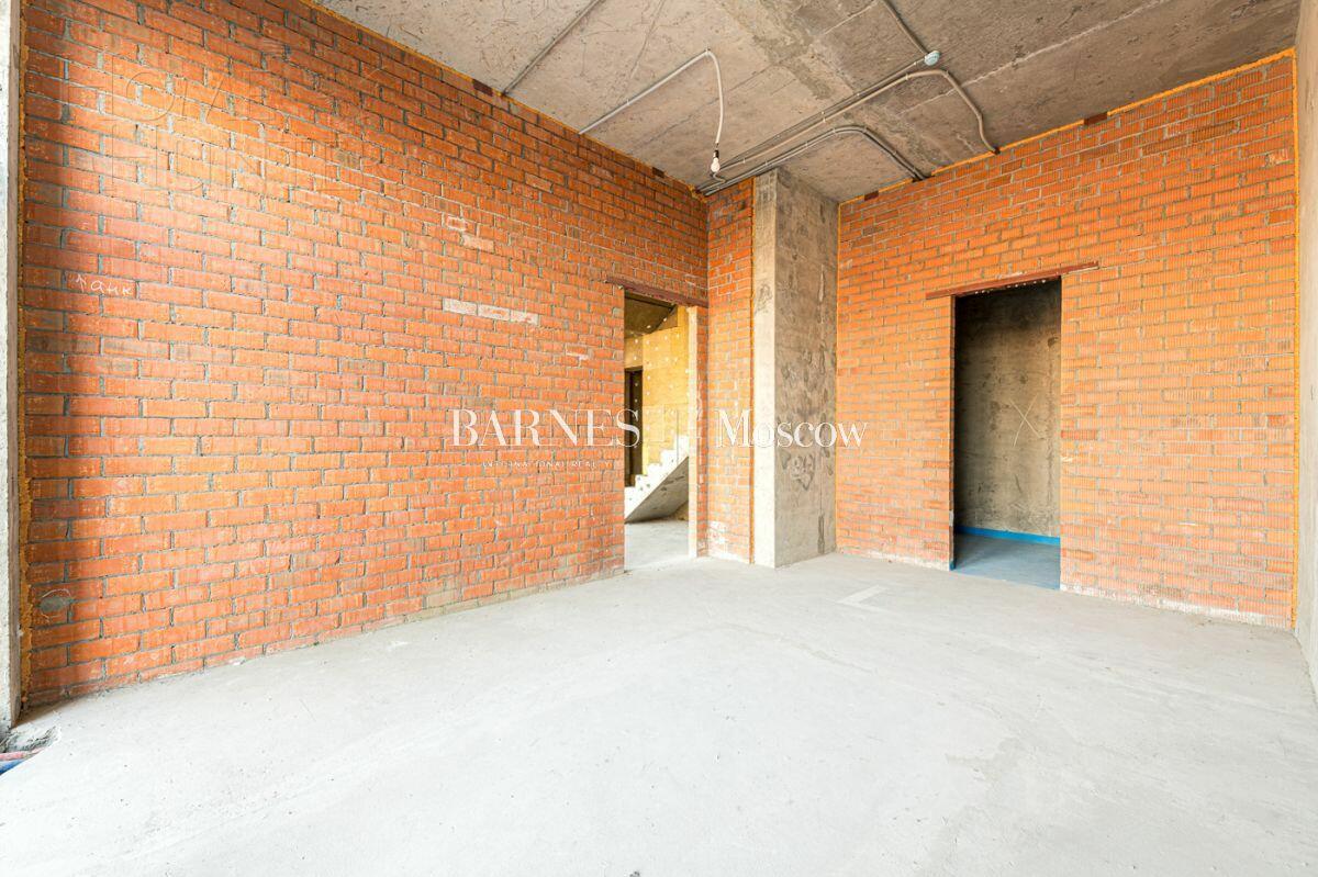10-КОМН. ПЕНТХАУС БЕЗ ОТДЕЛКИ 847.2 М² НА 20 ЭТАЖЕ