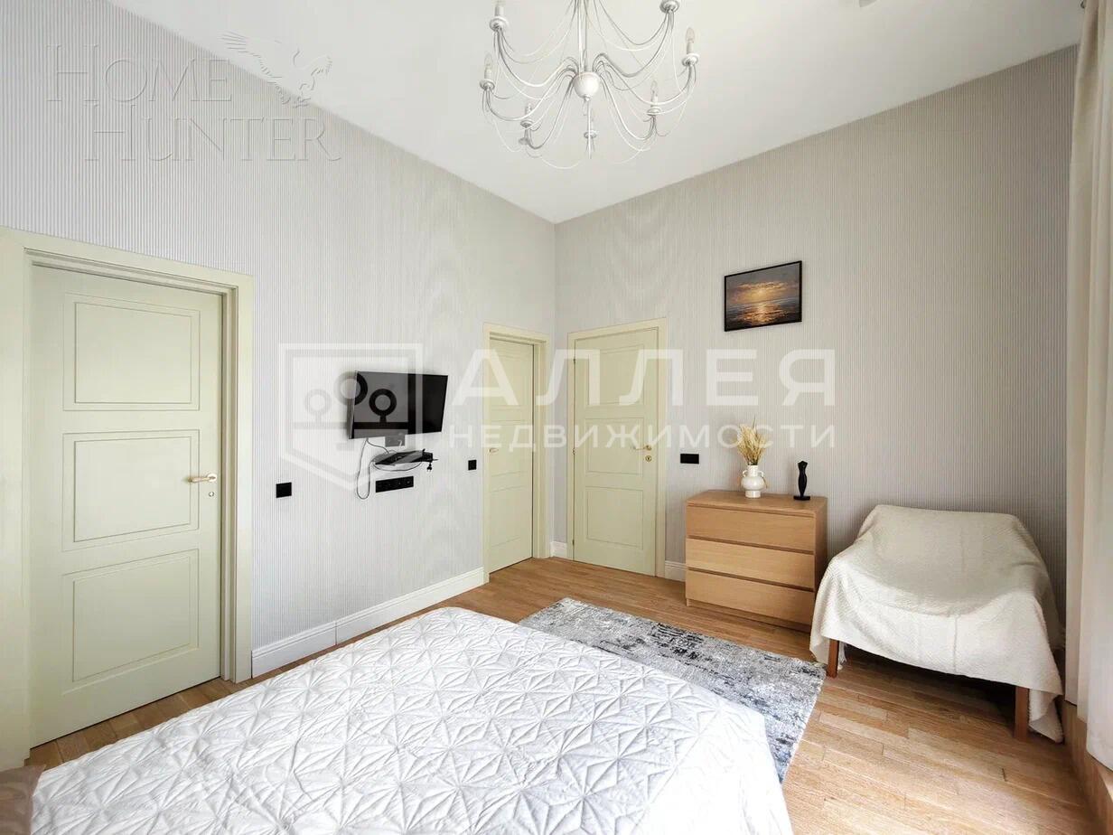 2-этажный коттедж 750 м² с отделкой