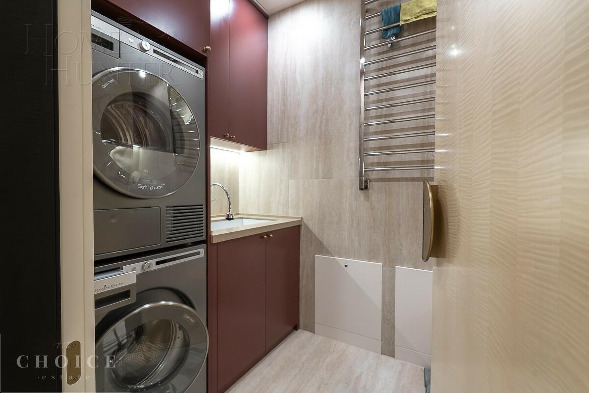 2-этажный коттедж 1 000 м² с отделкой