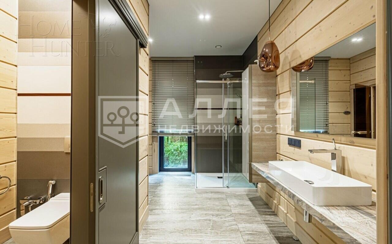 2-этажный коттедж 300 м² с отделкой