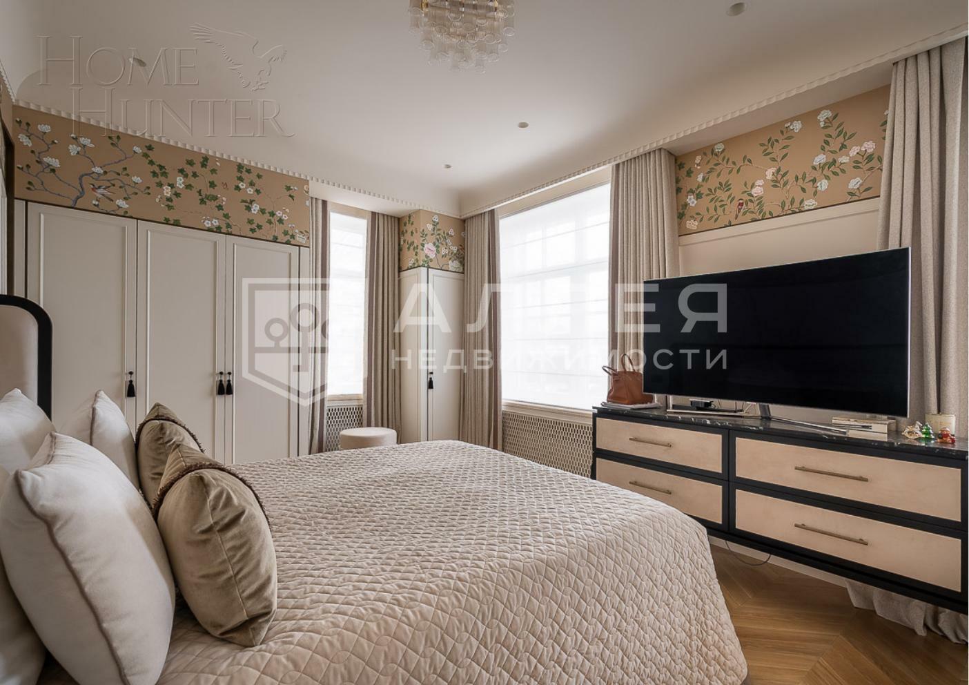 3-этажный коттедж 1 000 м² с отделкой