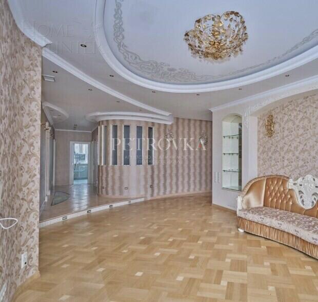 4-КОМН. КВАРТИРА С ОТДЕЛКОЙ 188 М² НА 18 ЭТАЖЕ
