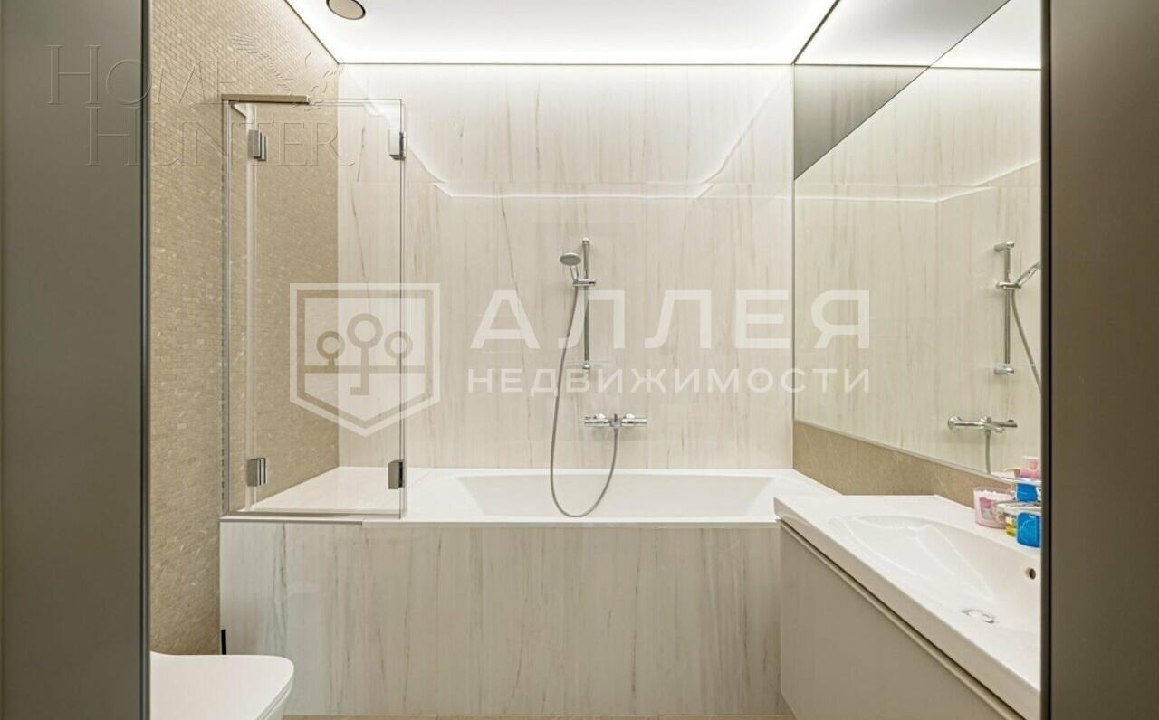2-этажный коттедж 300 м² с отделкой