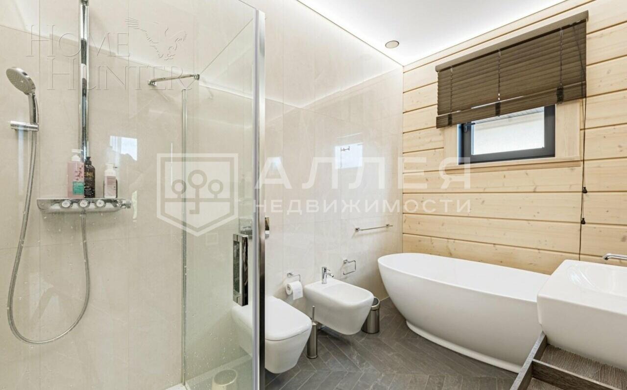 2-этажный коттедж 300 м² с отделкой