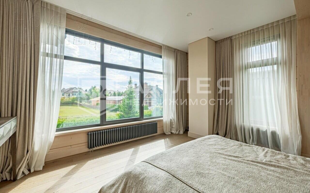 2-этажный коттедж 300 м² с отделкой