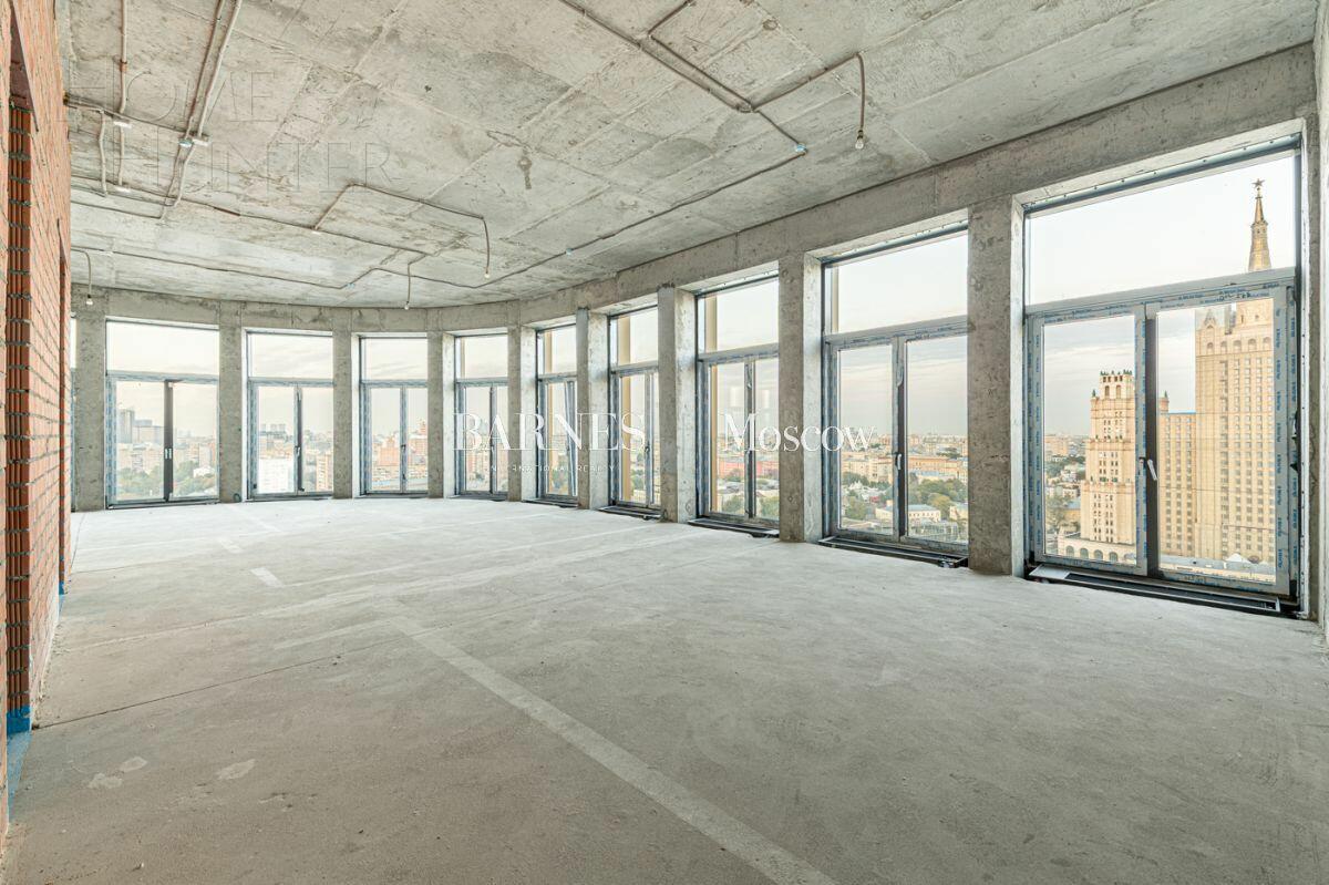10-КОМН. ПЕНТХАУС БЕЗ ОТДЕЛКИ 847.2 М² НА 20 ЭТАЖЕ