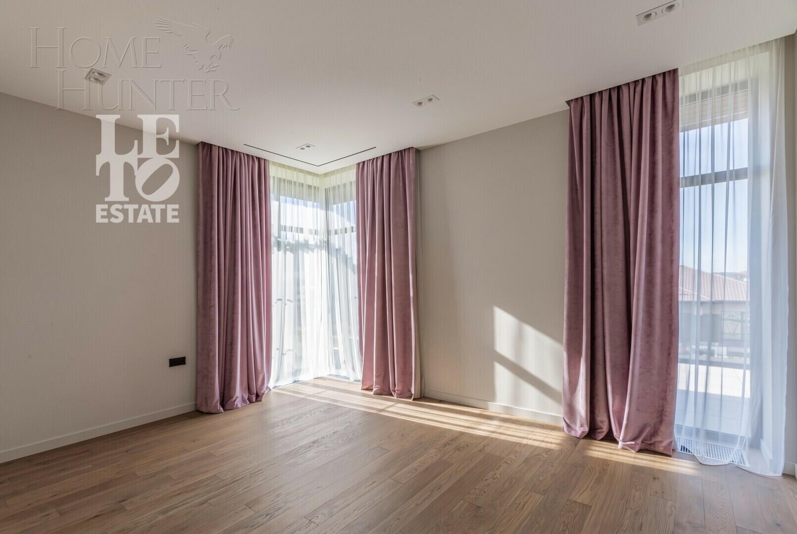 1-этажный коттедж 320.4 м² с отделкой