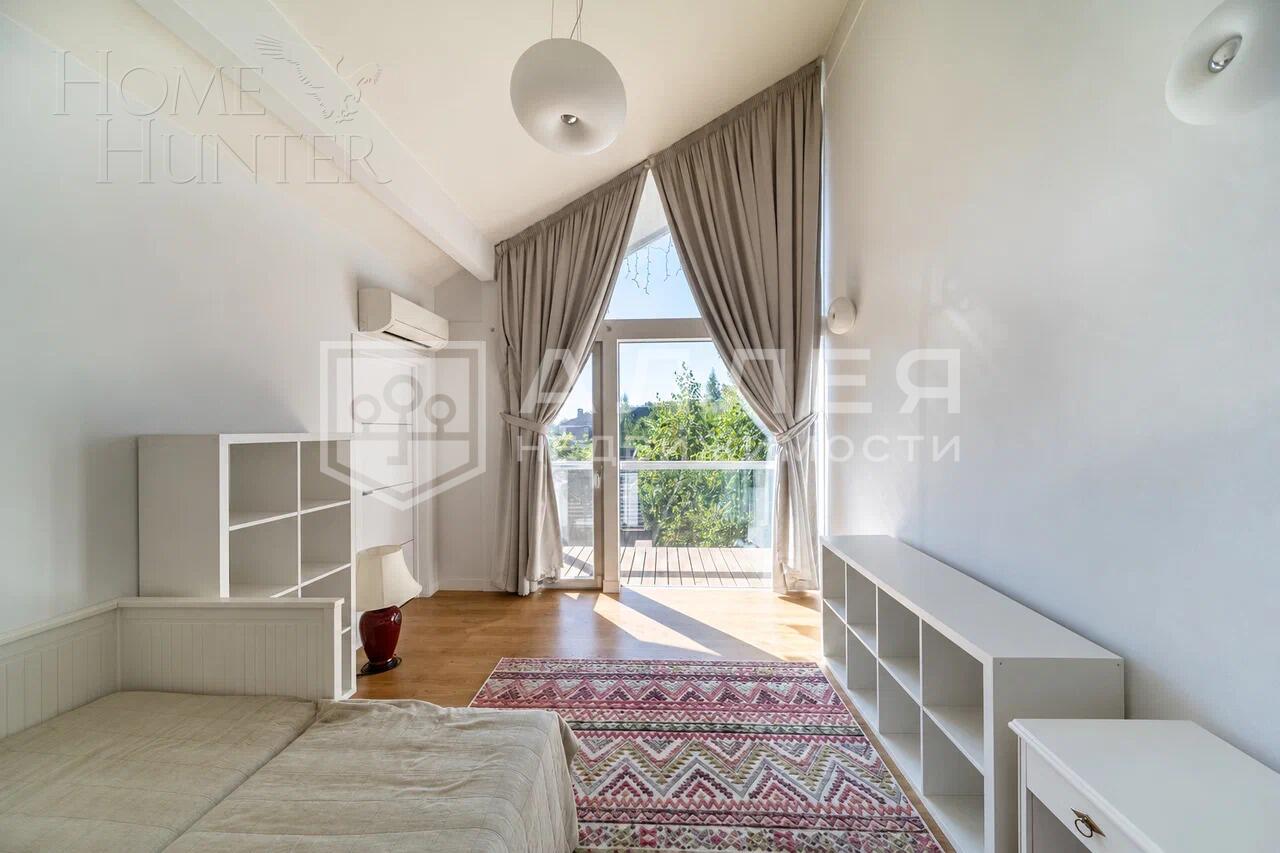 2-этажный коттедж 290 м² с отделкой