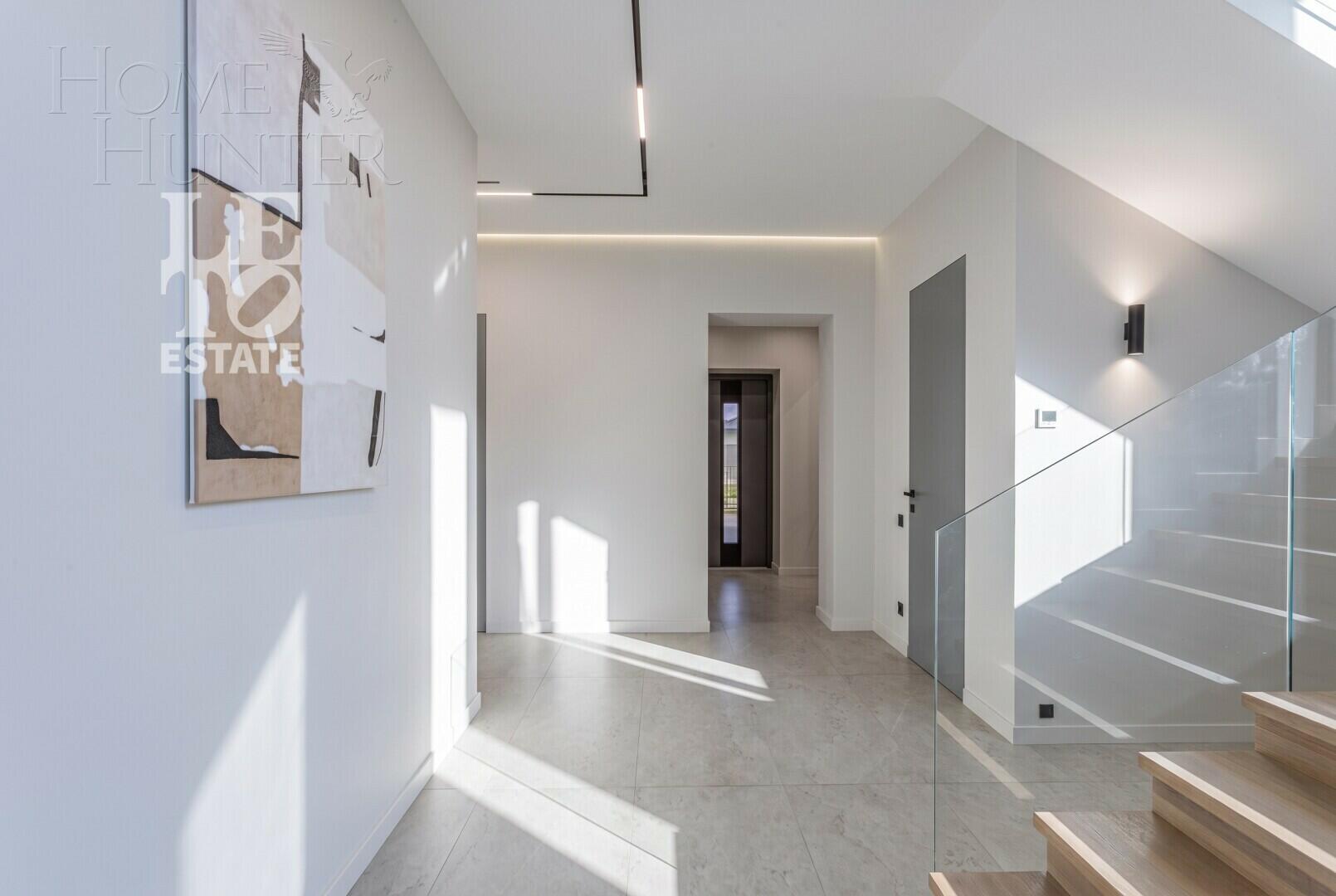 1-этажный коттедж 320.4 м² с отделкой
