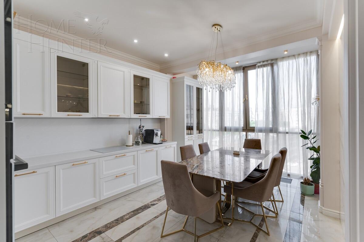 4-КОМН. КВАРТИРА С ОТДЕЛКОЙ 115 М² НА 8 ЭТАЖЕ