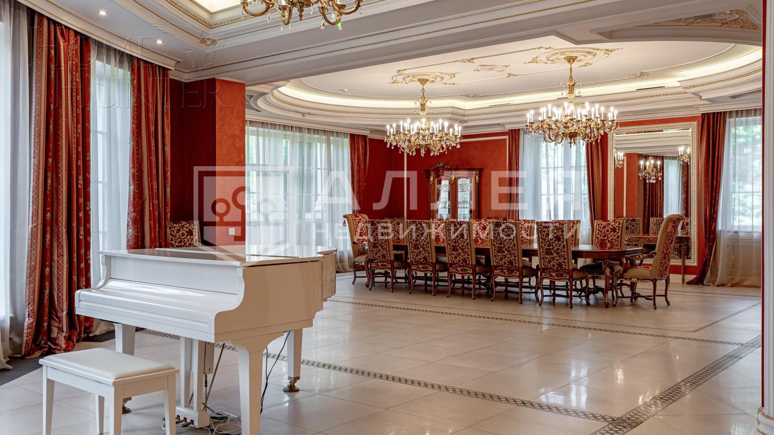 2-этажный коттедж 2 800 м² с отделкой