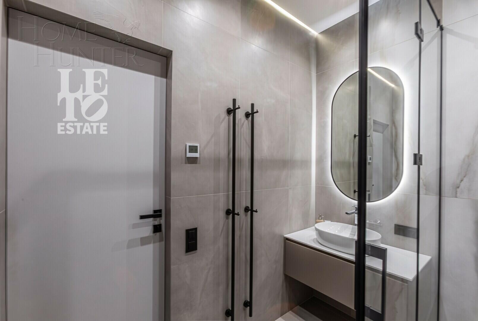 1-этажный коттедж 320.4 м² с отделкой