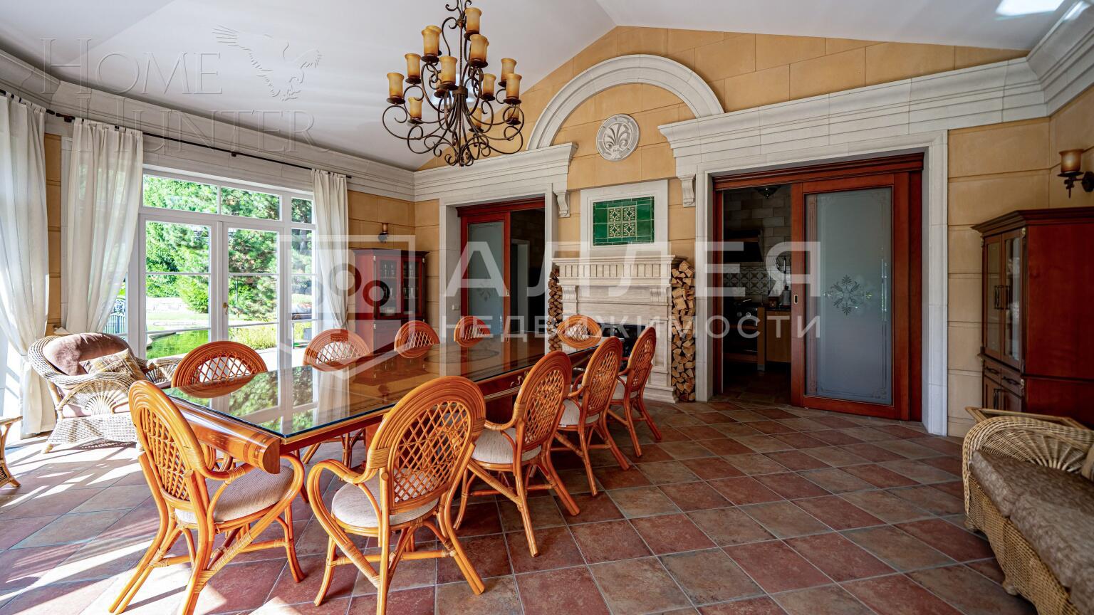 2-этажный коттедж 2 800 м² с отделкой