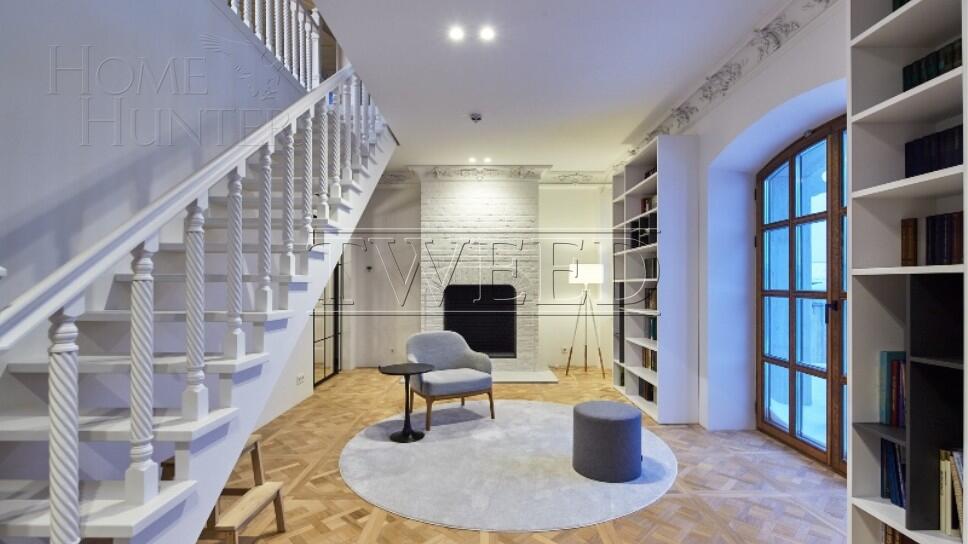 4-этажный коттедж 1 500 м² с отделкой