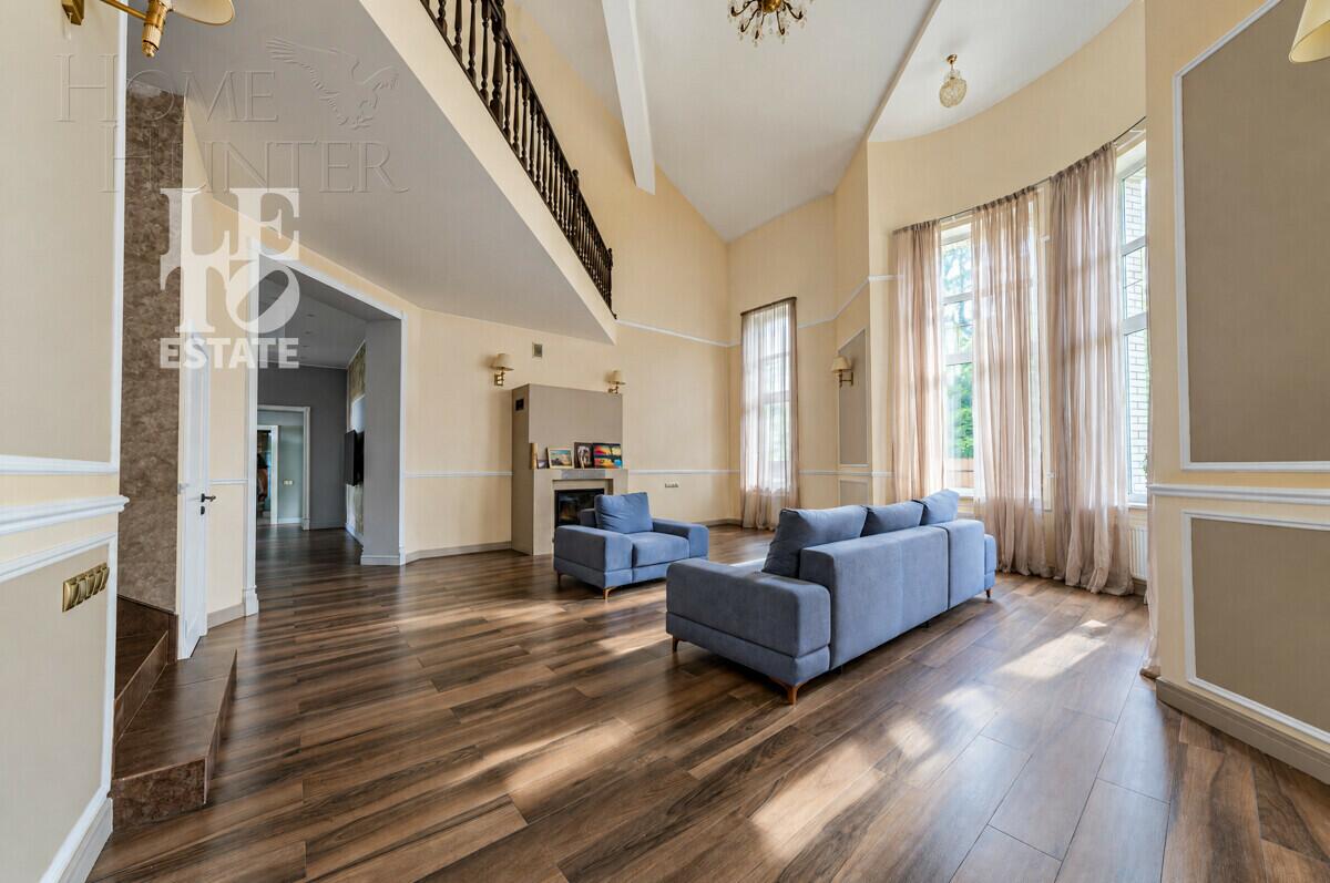 1-этажный коттедж 380 м² с отделкой