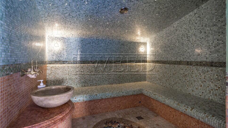 3-этажный коттедж 1 500 м² с отделкой