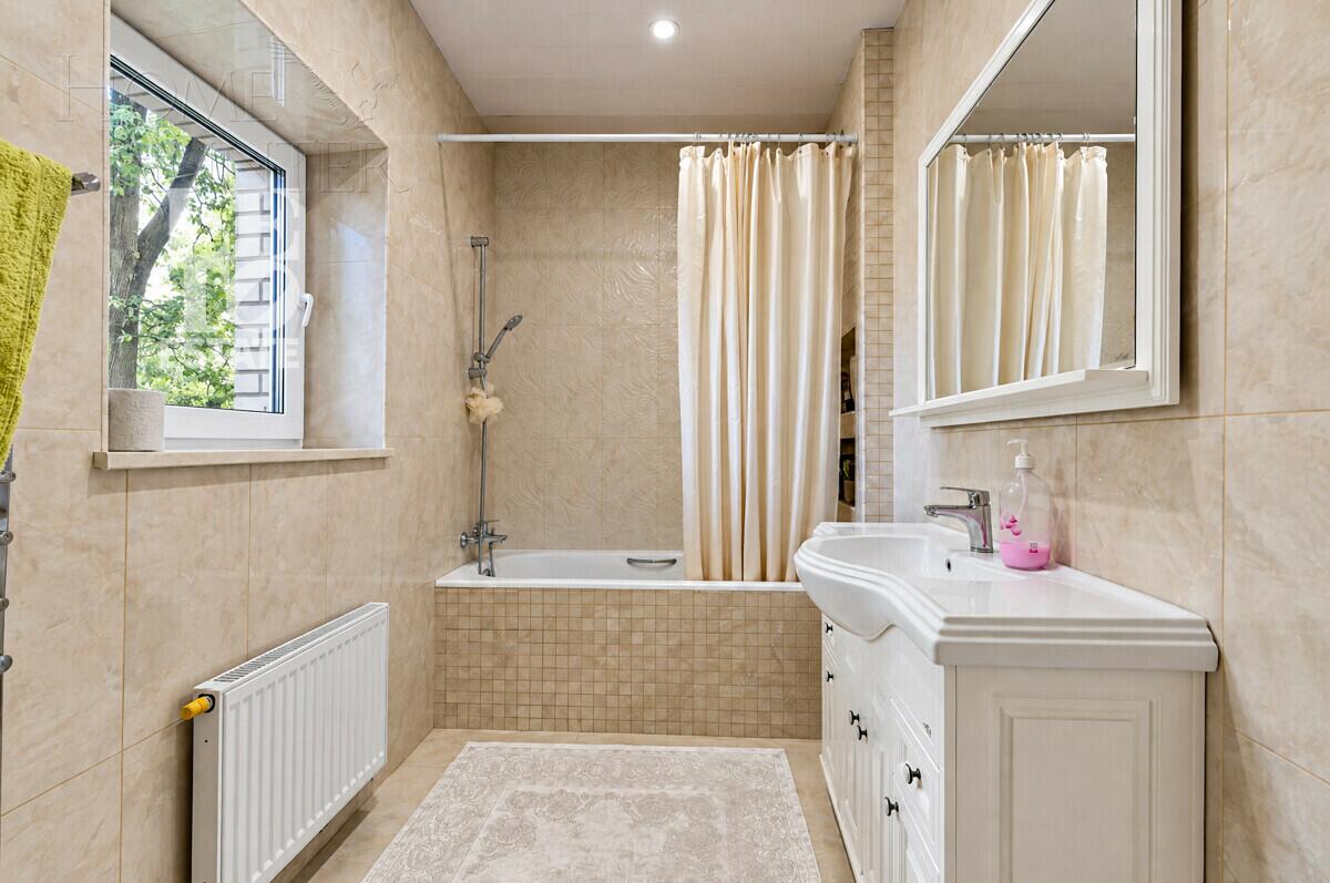 1-этажный коттедж 380 м² с отделкой