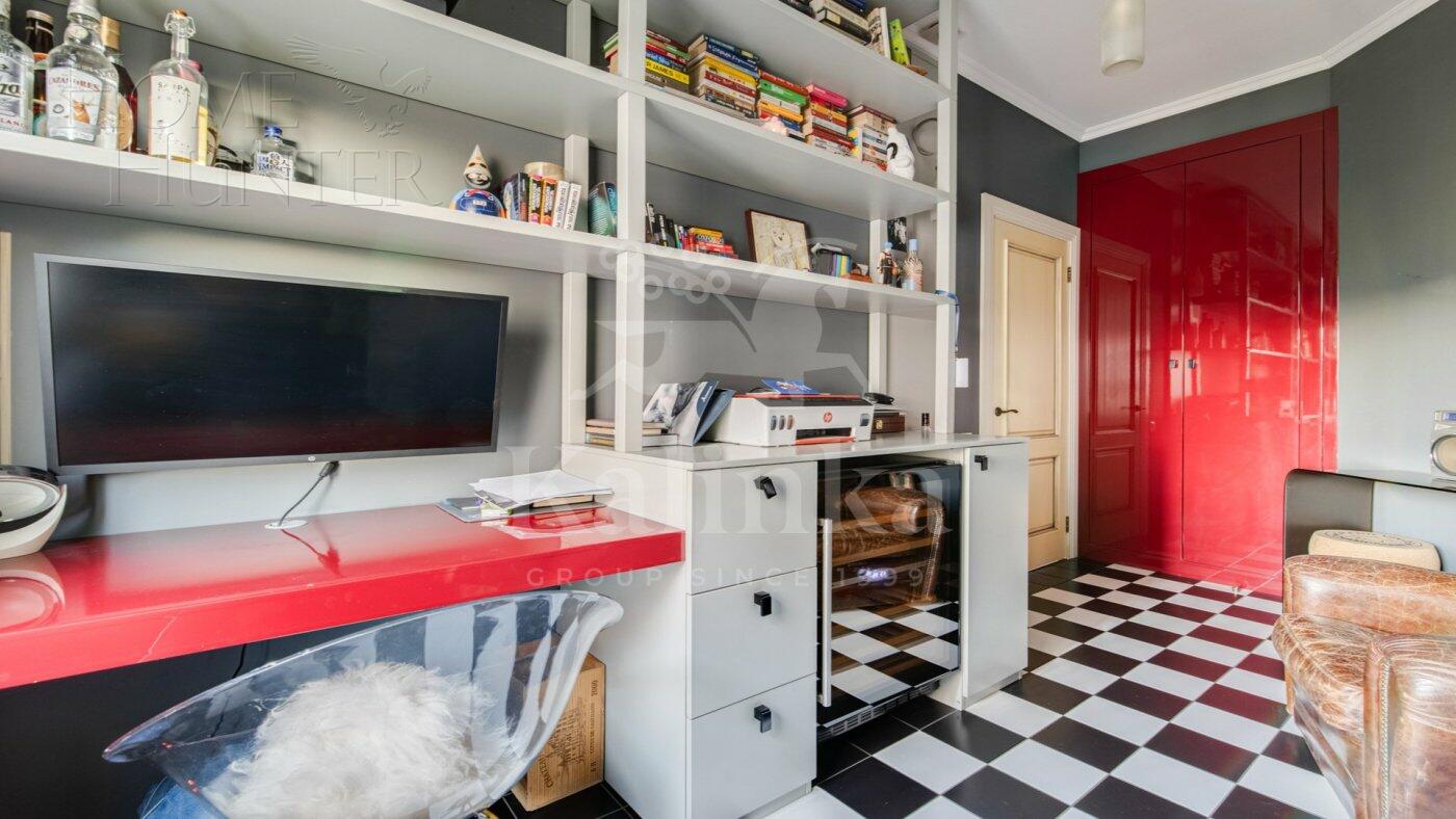 5-КОМН. КВАРТИРА С ОТДЕЛКОЙ 140 М² НА 6 ЭТАЖЕ