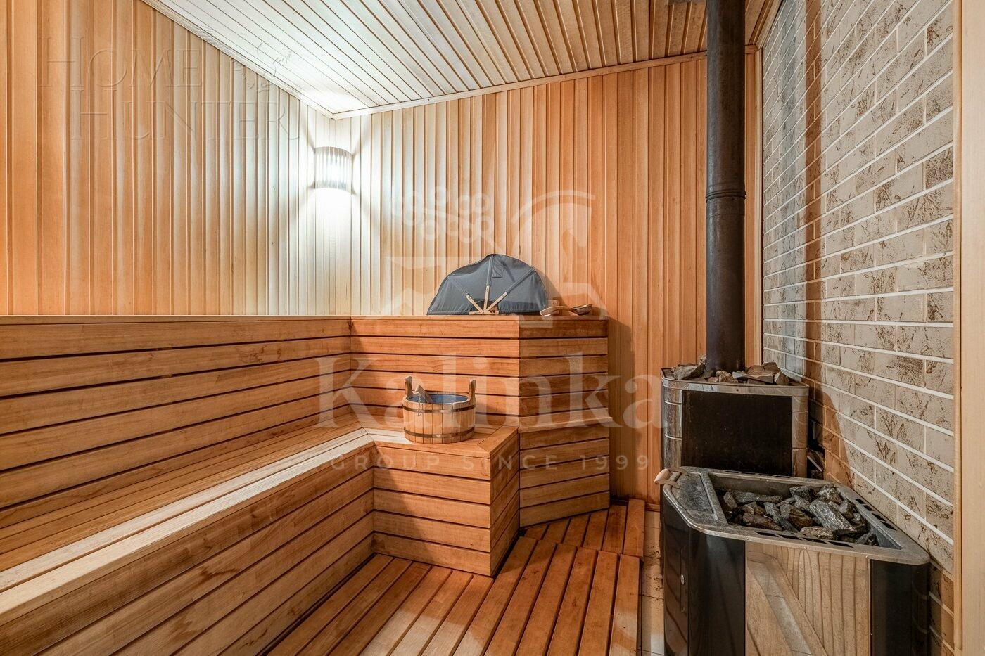 3-этажный коттедж 800 м² с отделкой