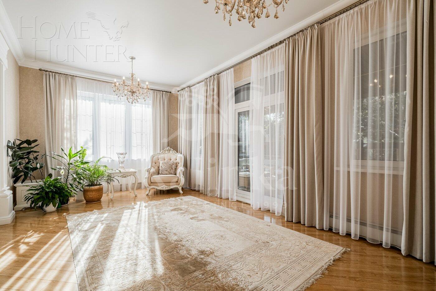 3-этажный коттедж 800 м² с отделкой
