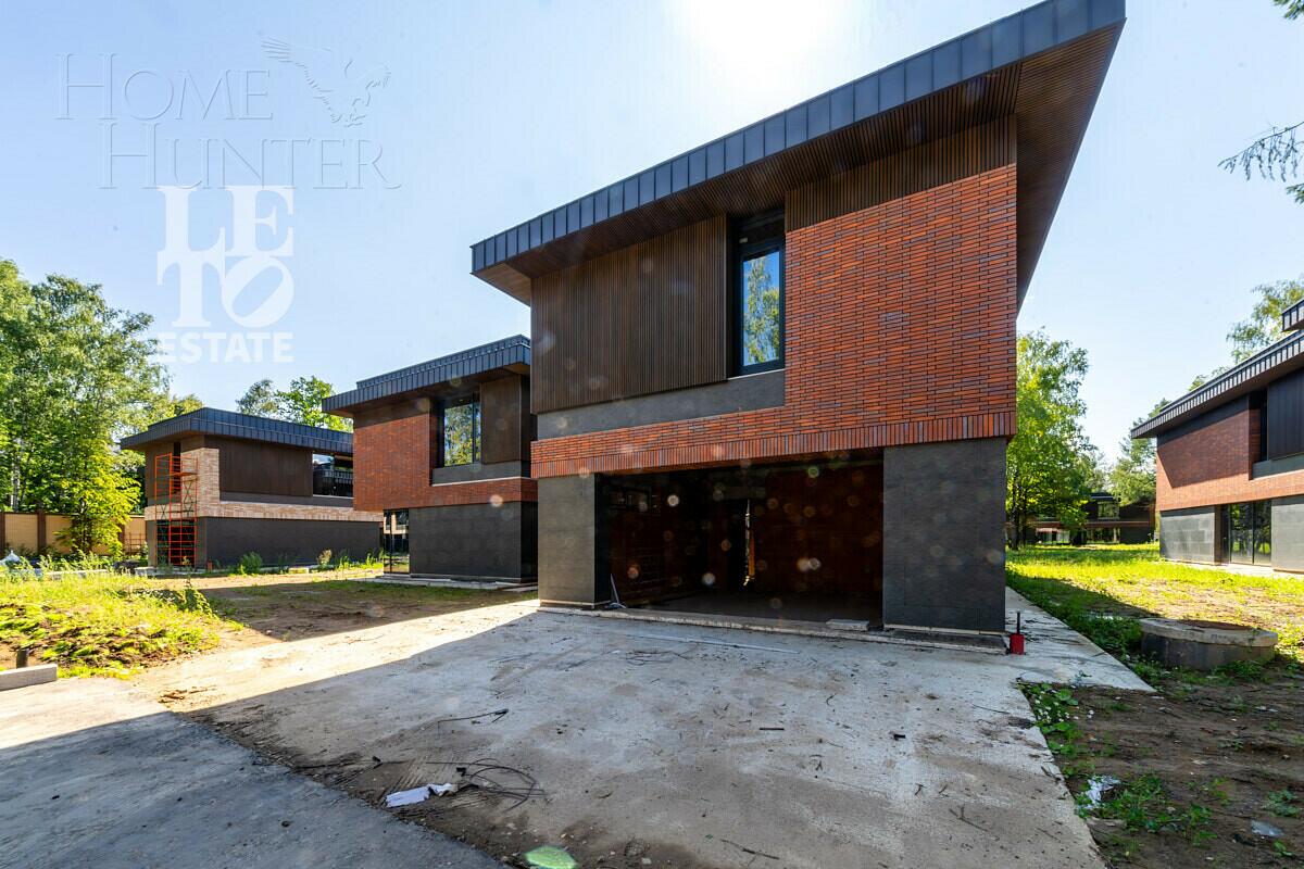 1-этажный коттедж 640 м² без отделки