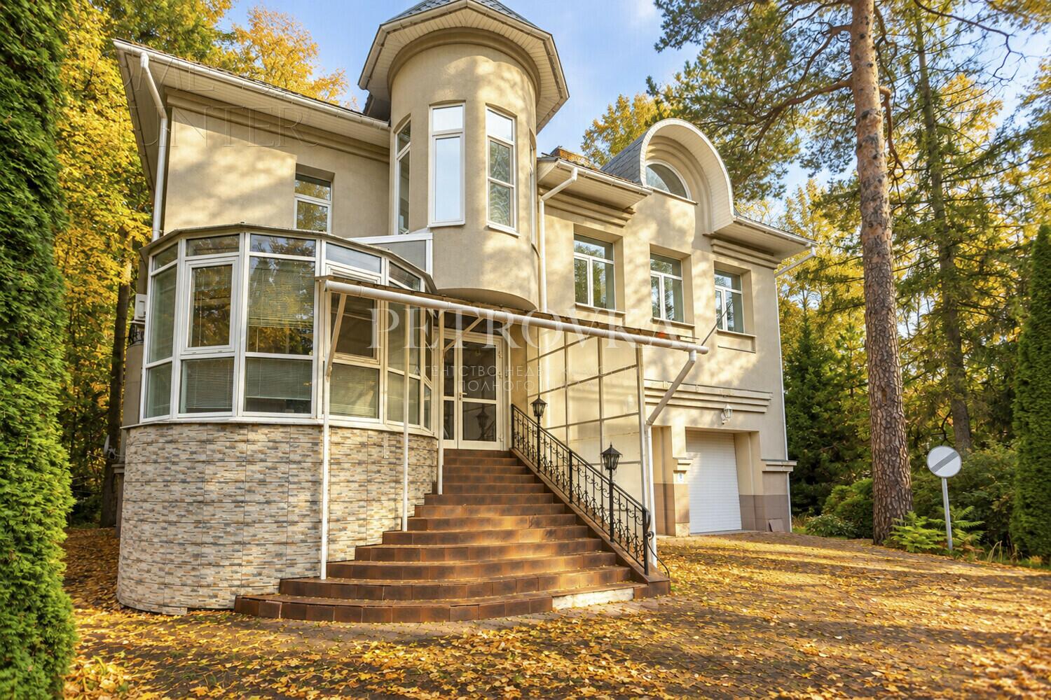 1-этажный коттедж 569.6 м² с отделкой
