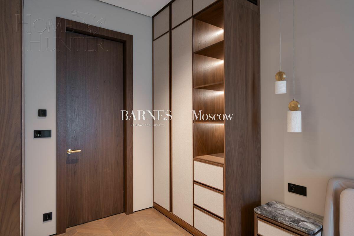 5-КОМН. КВАРТИРА С ОТДЕЛКОЙ 173 М² НА 4 ЭТАЖЕ