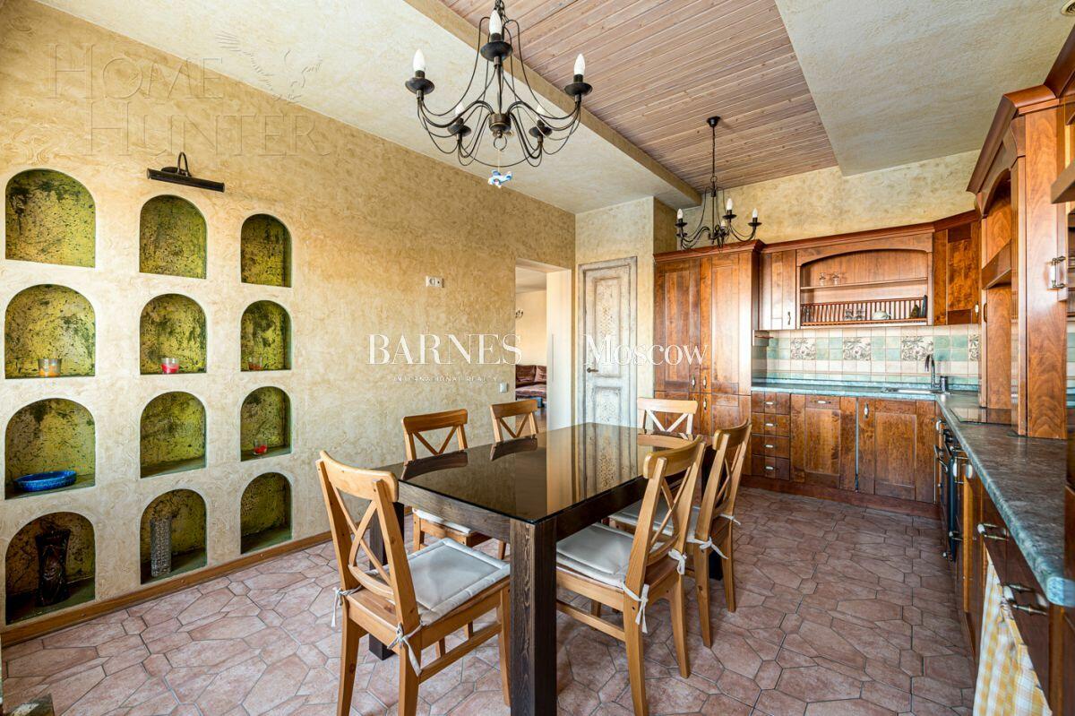 4-КОМН. КВАРТИРА С ОТДЕЛКОЙ 260 М² НА 24 ЭТАЖЕ