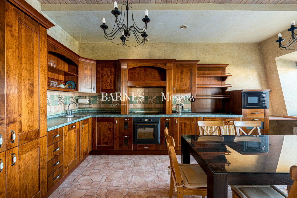 4-КОМН. КВАРТИРА С ОТДЕЛКОЙ 260 М² НА 24 ЭТАЖЕ