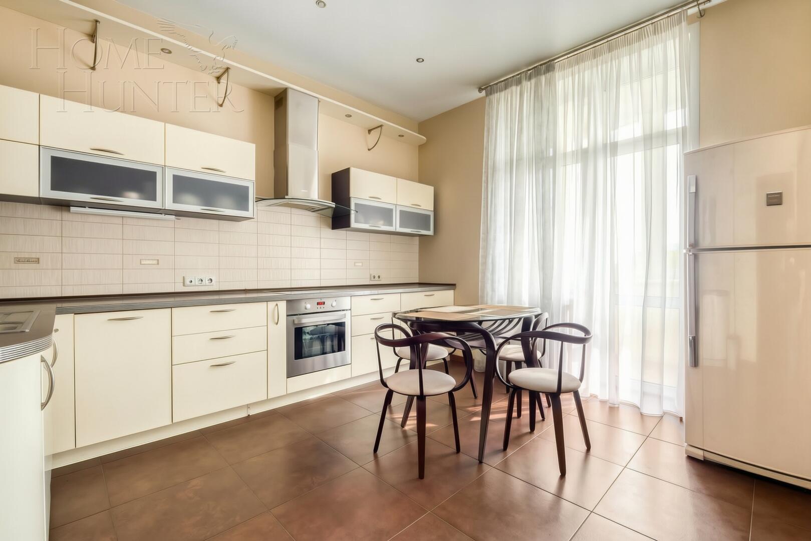 3-КОМН. КВАРТИРА С ОТДЕЛКОЙ 108.7 М² НА 6 ЭТАЖЕ