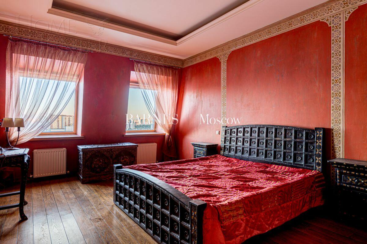 4-КОМН. КВАРТИРА С ОТДЕЛКОЙ 260 М² НА 24 ЭТАЖЕ