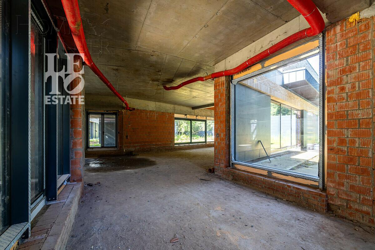1-этажный коттедж 730 м² без отделки
