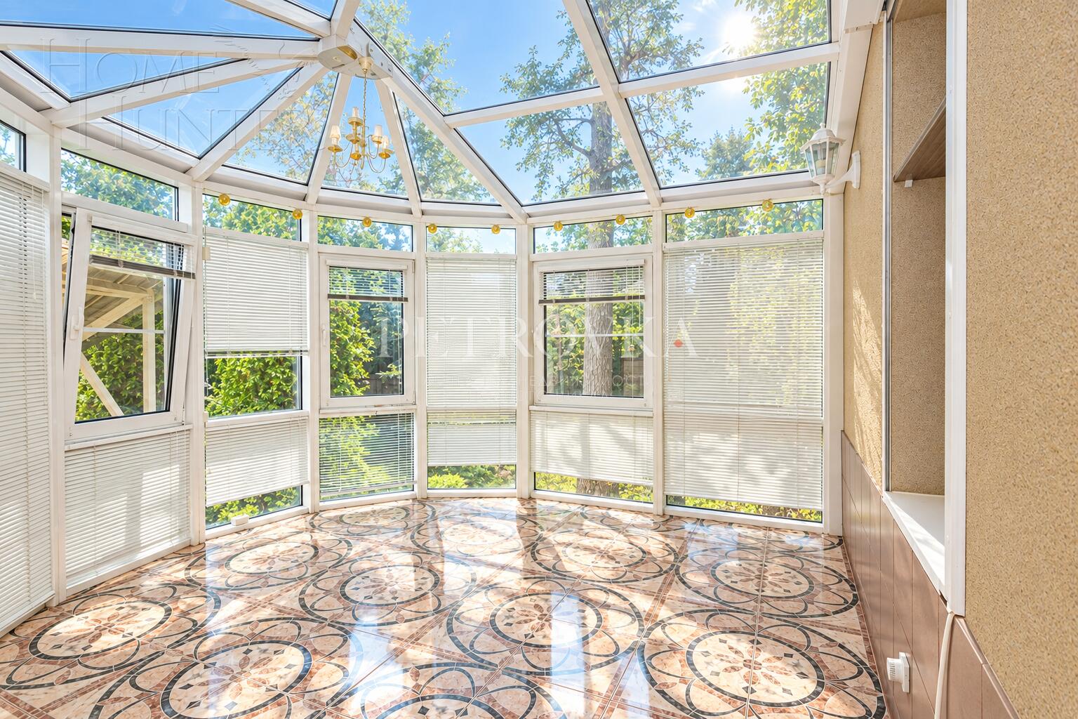 1-этажный коттедж 569.6 м² с отделкой