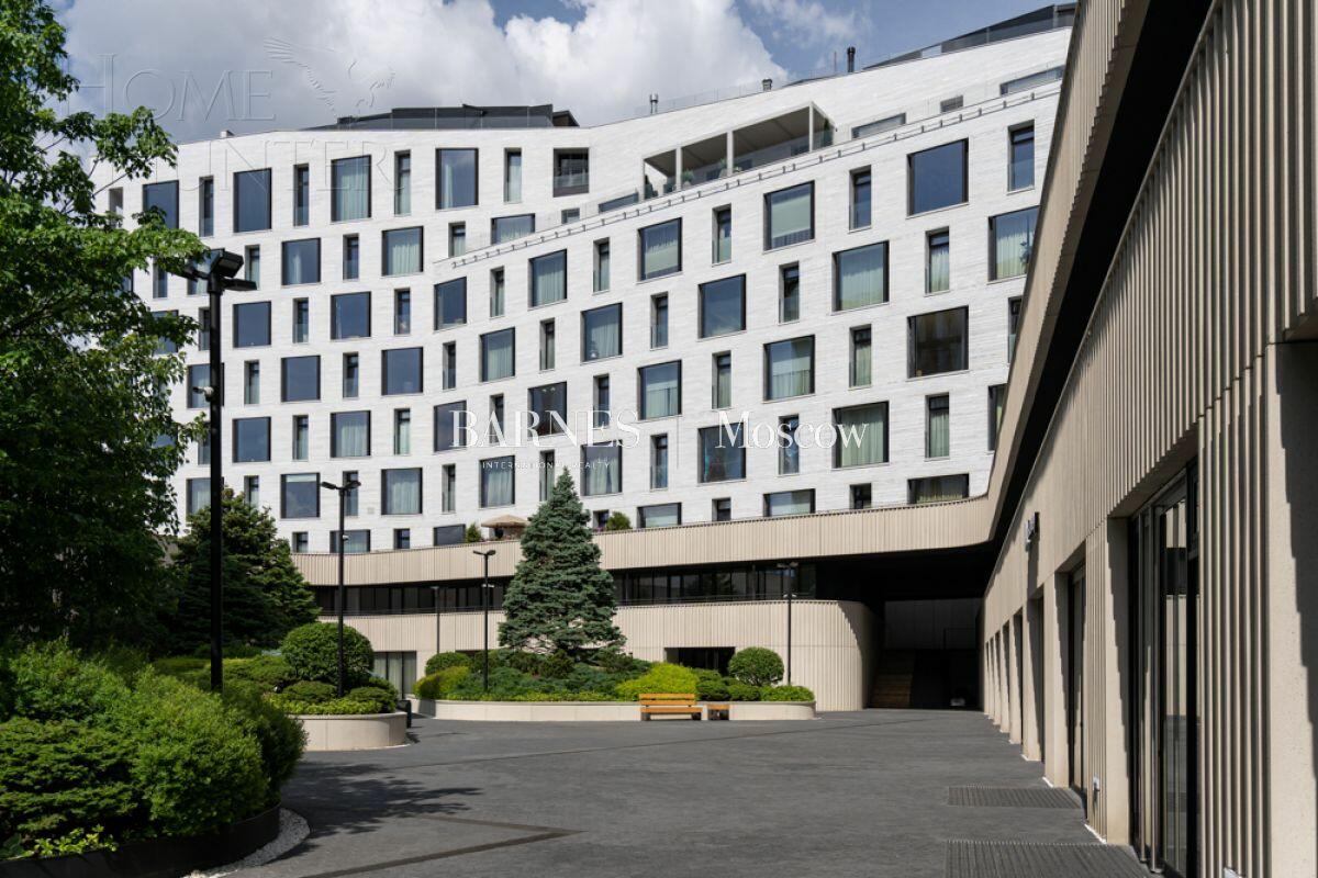 5-КОМН. КВАРТИРА С ОТДЕЛКОЙ 173 М² НА 4 ЭТАЖЕ