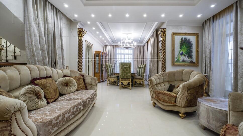 2-этажный коттедж 650 м² с отделкой
