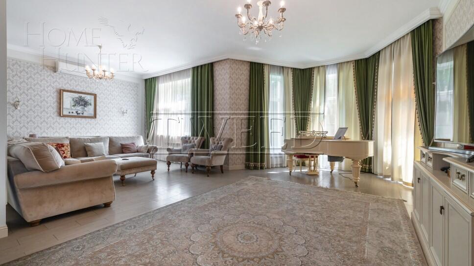 2-этажный коттедж 700 м² с отделкой