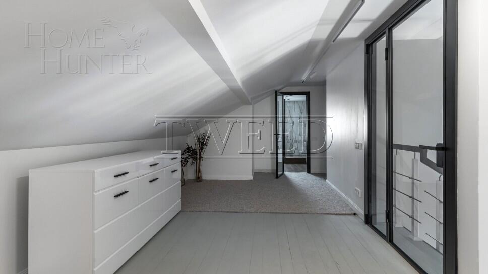 2-этажный коттедж 400 м² с отделкой