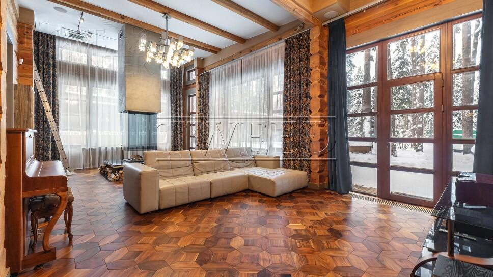 2-этажный коттедж 650 м² с отделкой