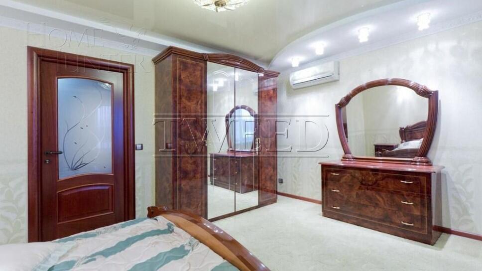 2-этажный коттедж 335 м² с отделкой