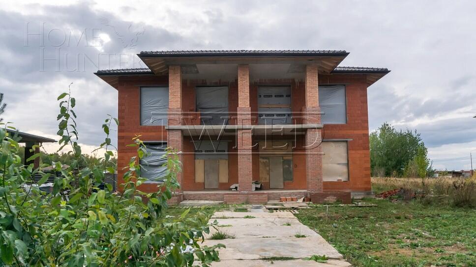 2-этажный коттедж 440 м² без отделки