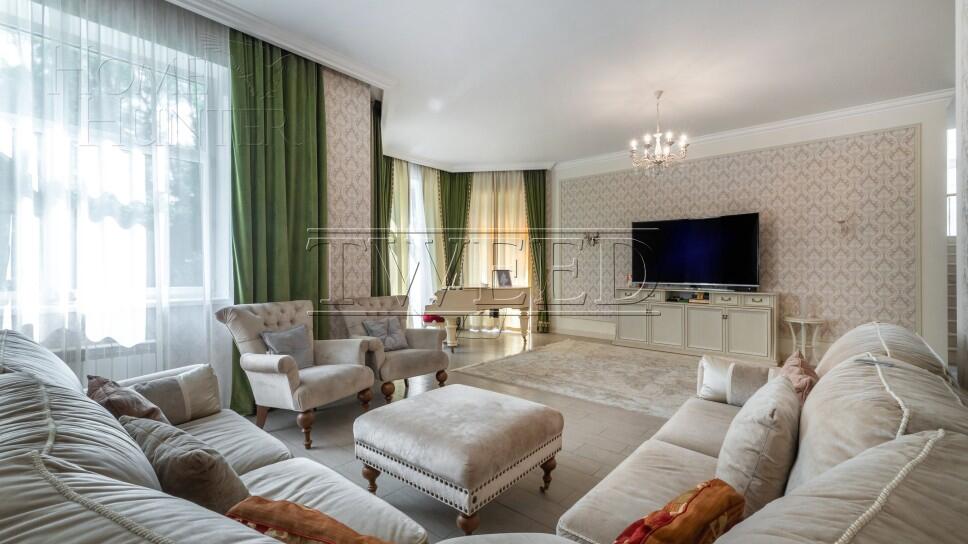 2-этажный коттедж 700 м² с отделкой