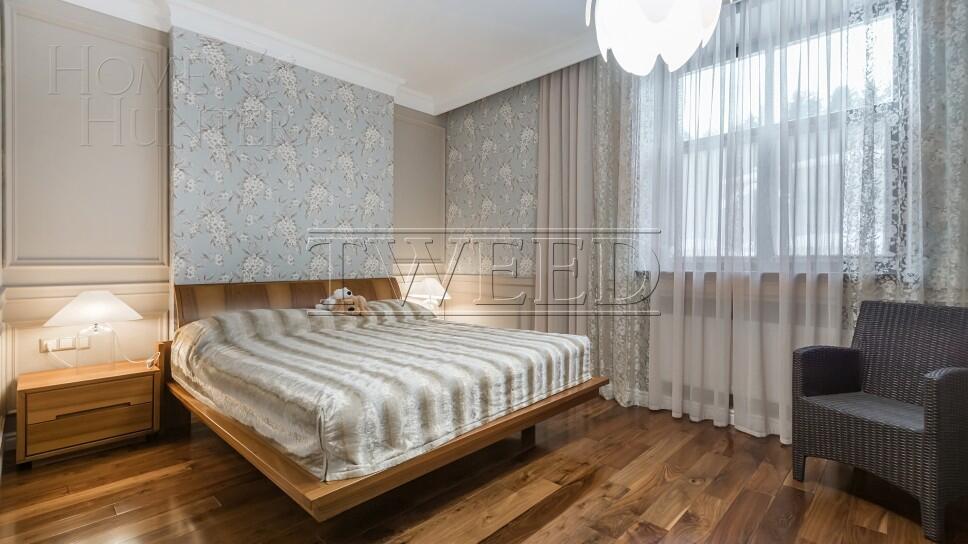 3-этажный коттедж 735 м² с отделкой