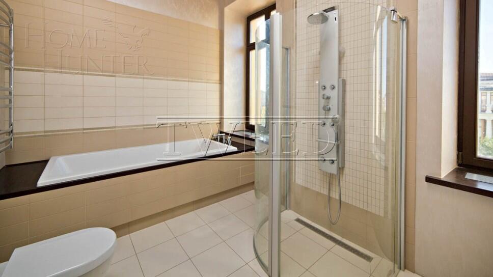 3-этажный коттедж 800 м² с отделкой
