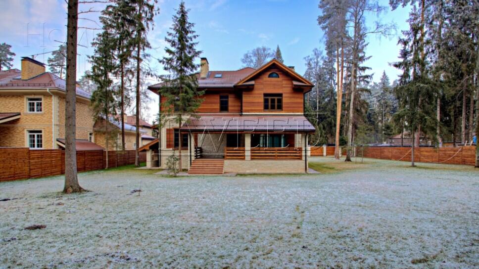 4-этажный коттедж 501 м² с отделкой