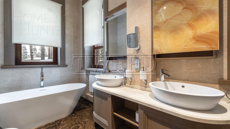 2-этажный коттедж 650 м² с отделкой