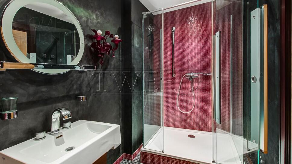 3-этажный коттедж 800 м² с отделкой