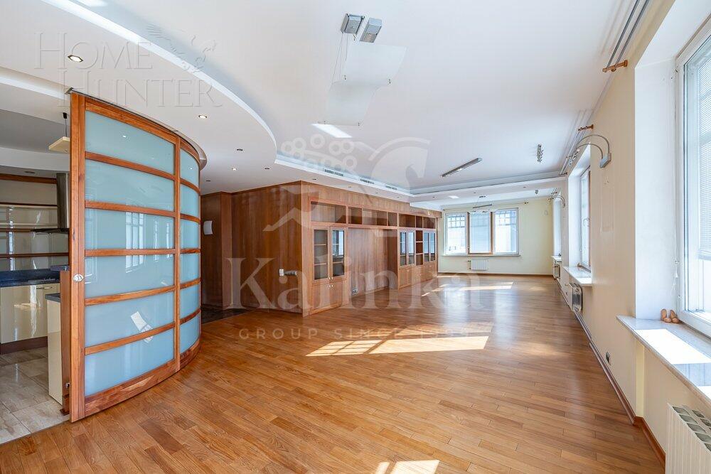 3-КОМН. КВАРТИРА С ОТДЕЛКОЙ 168.4 М² НА 8 ЭТАЖЕ