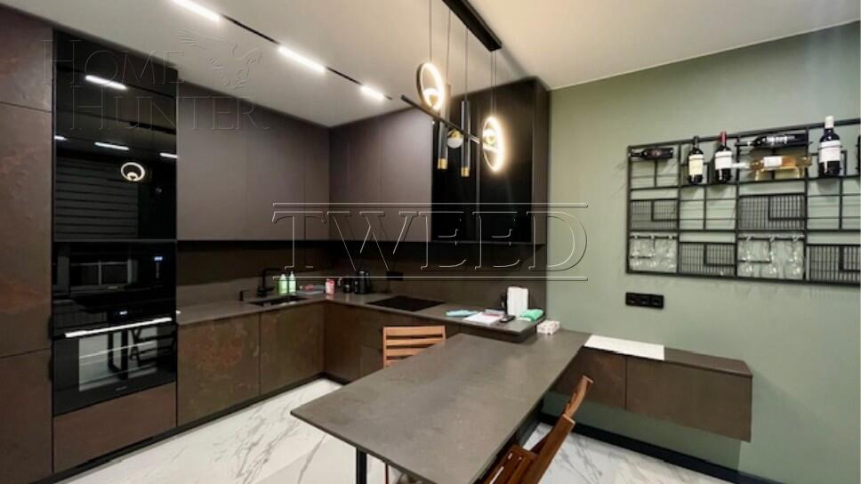 3-этажный коттедж 800 м² с отделкой