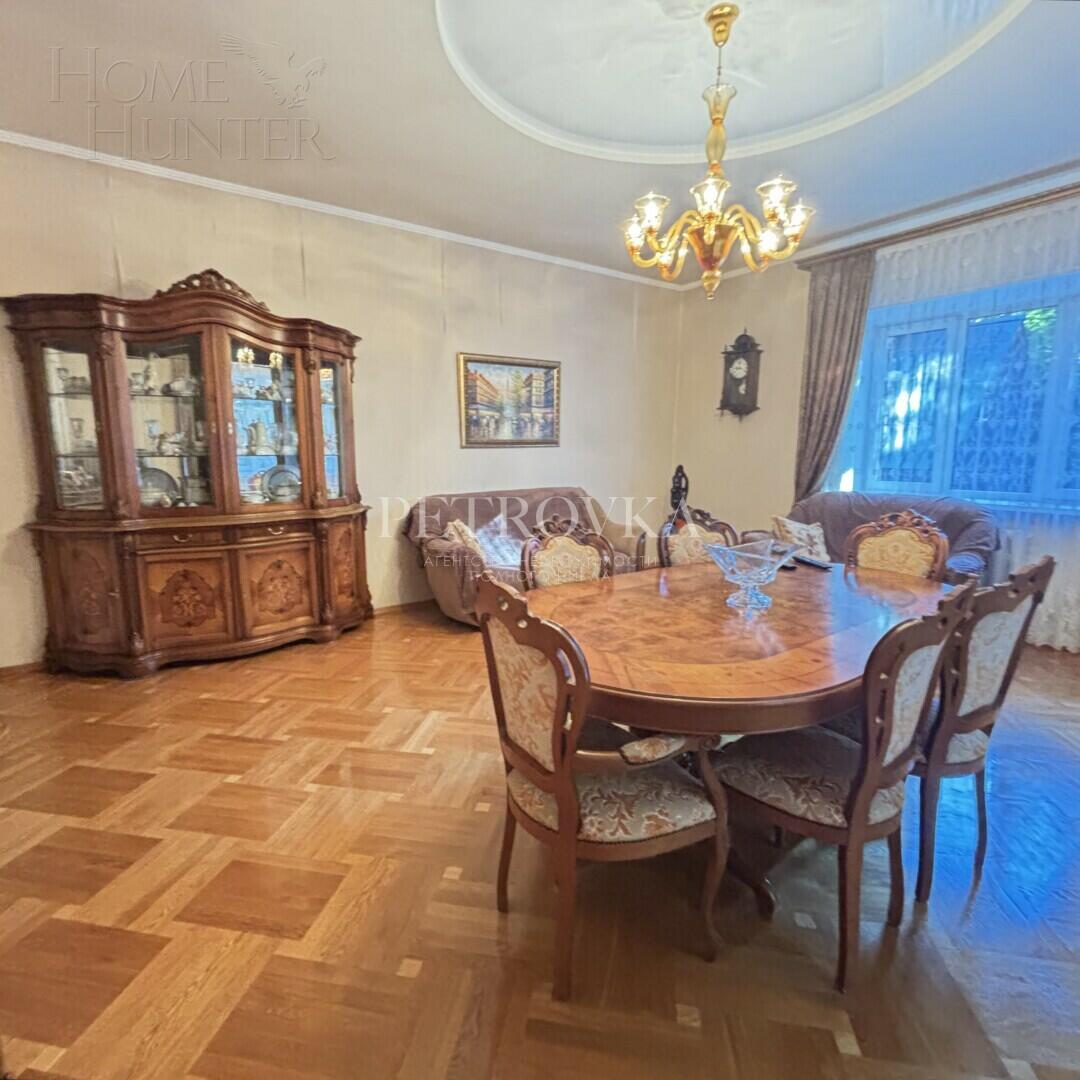 1-этажный коттедж 316 м² с отделкой